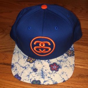 Selling Brand New Stussy SnapBack Blue Orange